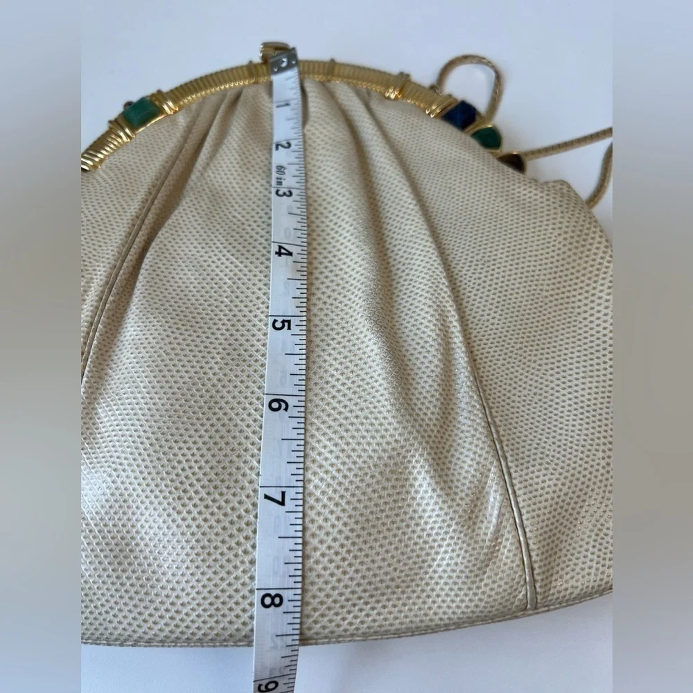Judith Leiber Vintage Lizard Skin Bag. Good Condition. - Picture 7 of 16